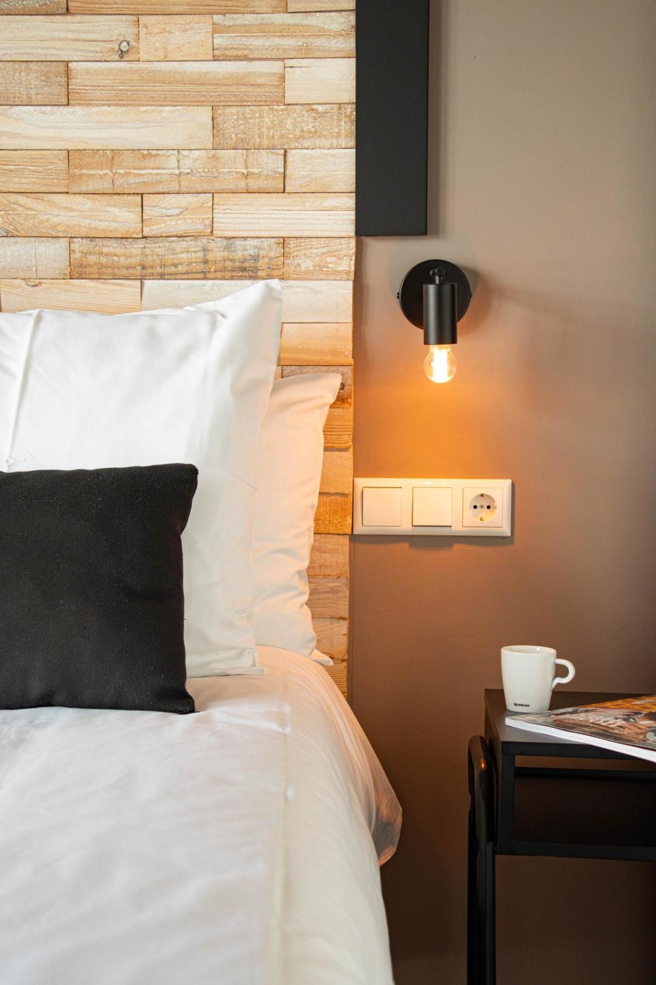 Bed, Bites & Business Hotel רוטרדם מראה חיצוני תמונה